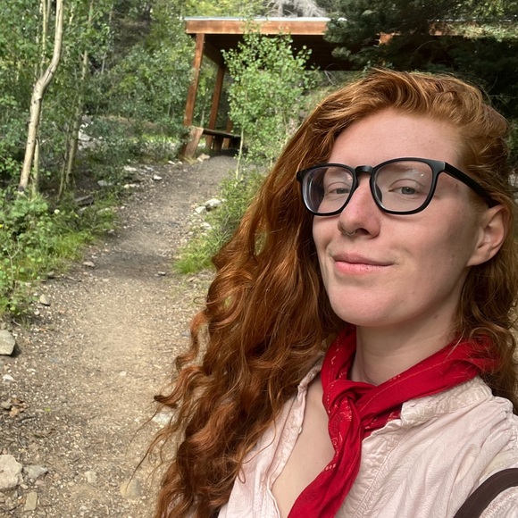 Meet your Posher, Adrian - Picture 5 of 5